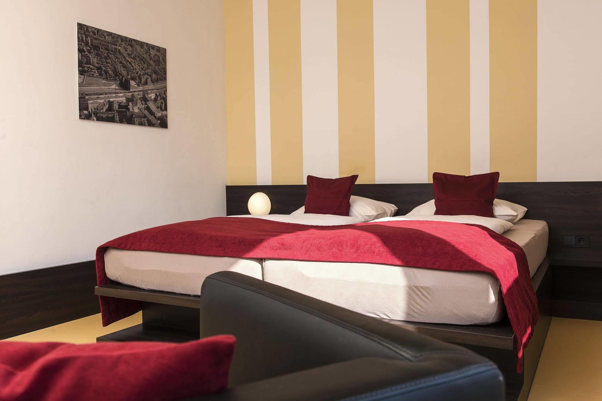 Hotel Grenzfall Berlin Exterior photo